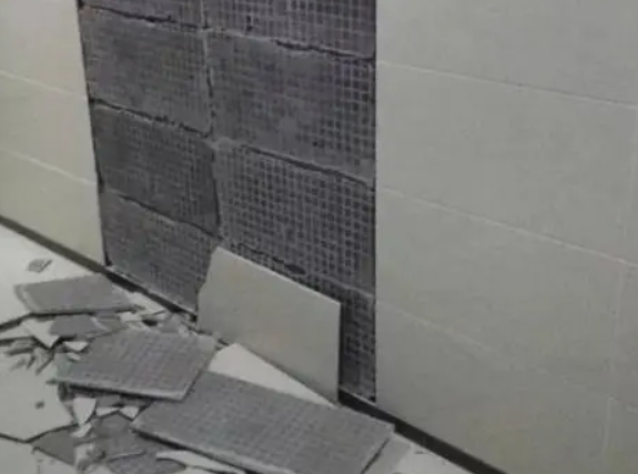 营口市瓷砖空鼓维修公司分享下营口市墙砖松动维修的知识